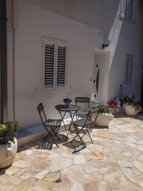 Apartments Karlo Makarska Phòng bức ảnh